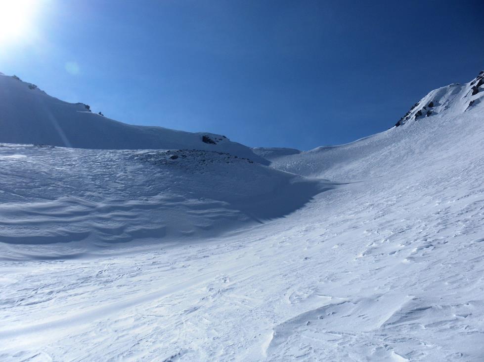 Foto: Wolfgang Lauschensky / Skitour / Piz Vallatscha 3021m von S-charl / Gipfelkar mit Nordscharte / 06.03.2018 14:57:11