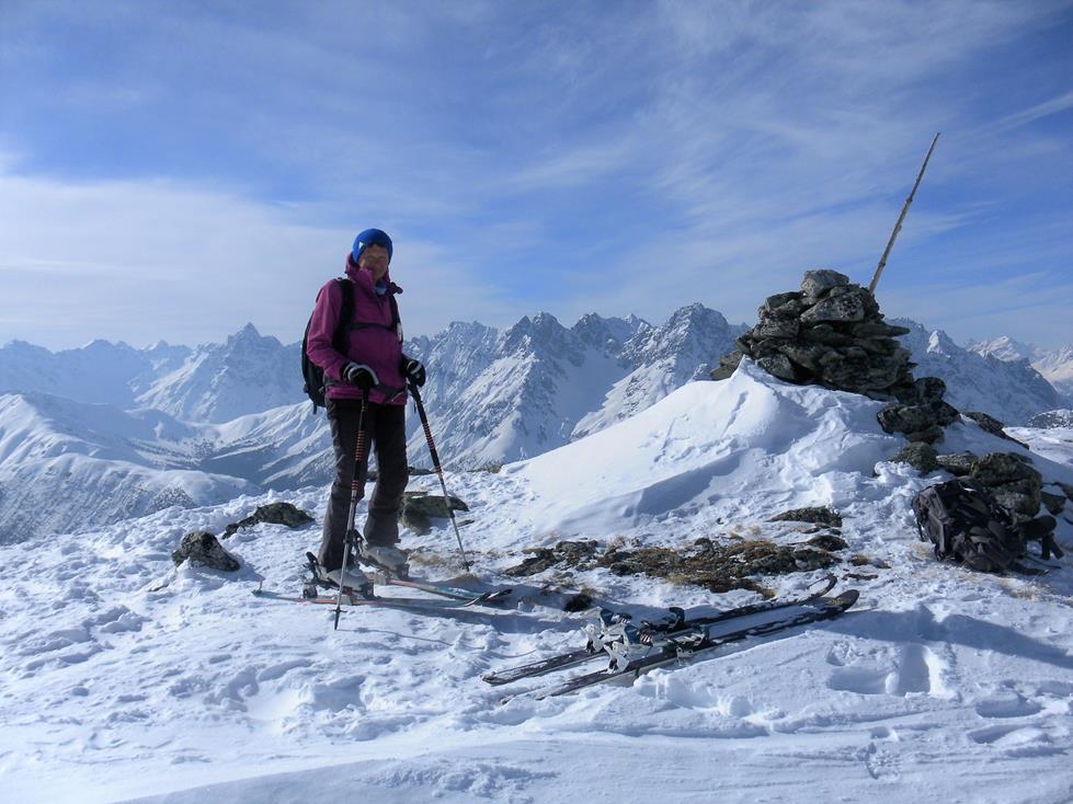 Foto: Wolfgang Lauschensky / Skitour / Mot dal Hom 2758m / Mot dal Hom, Blick nach Süden / 06.03.2018 15:15:15