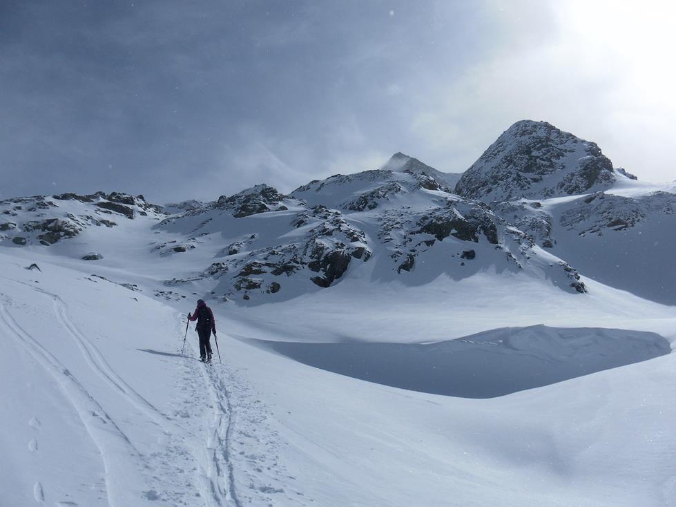 Foto: Wolfgang Lauschensky / Skitour / Piz Sesvenna 3205m von S-charl / milder Anstieg zur Gletschersteilstufe / 06.03.2018 15:30:04