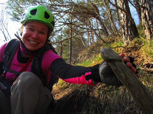 Foto: Andreas Koller / Klettersteigtour / Via ferrata Artpinistico delle Niere (840m) / Seltsamer Griff! :) / 15.06.2018 01:39:13