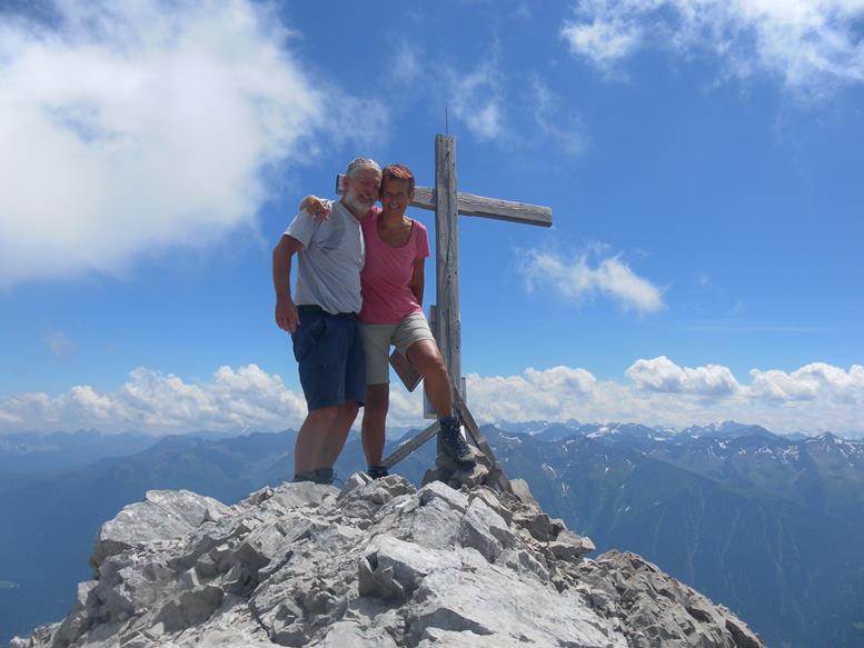 Foto: Wolfgang Lauschensky / Wandertour / Hochwand 2715m / Gipfelkreuz / 17.07.2018 23:21:40