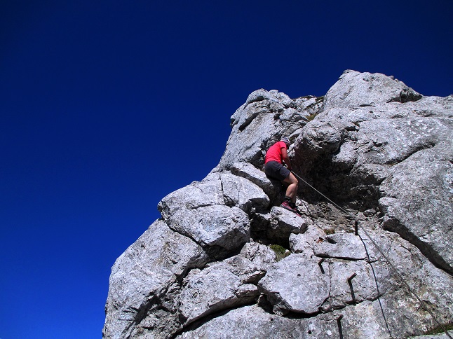 Foto: Andreas Koller / Wandertour / Über das Bergmassiv des Reißkofel (2371m) / Abklettern vom Kleinen Reißkofel / 23.08.2018 00:39:09