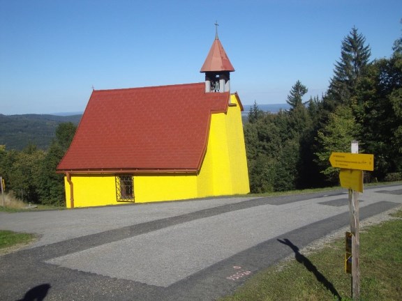 Foto: Wolfgang Dröthandl / Wandertour / Nebelstein - Panoramaweg / Kapelle am Sagberg (805m), innen Kreuzweg mit Sandler Hinterglasmalerei / 02.10.2018 10:12:42