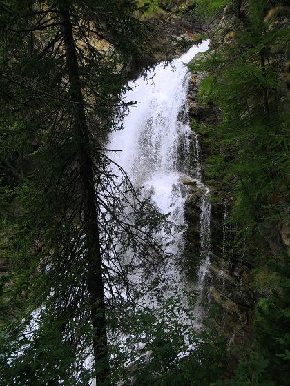 Foto: Andreas Koller / Wandertour / Cascate di Lillaz (1810m) / Einer der oberen Fälle / 10.11.2018 17:28:10