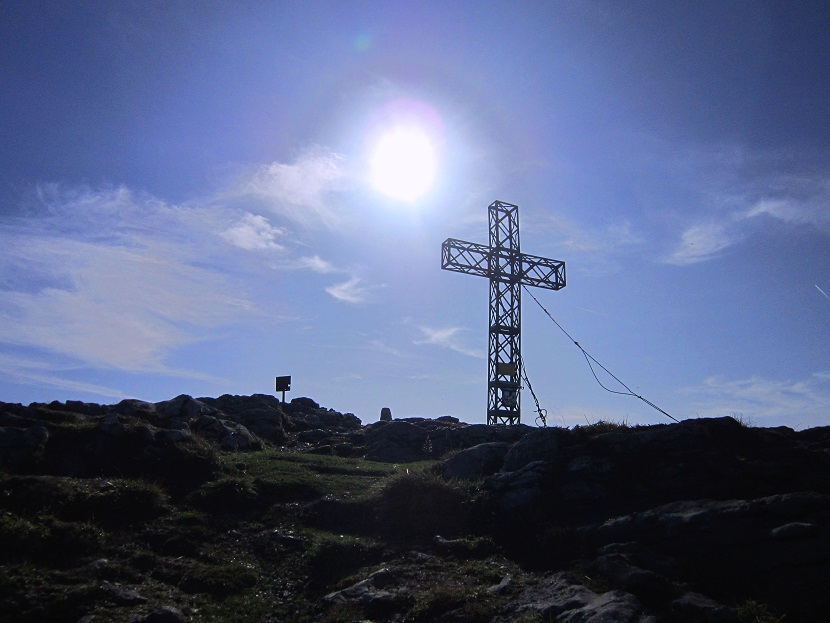 Foto: Andreas Koller / Wandertour / Aussichtsgipfel Kasberg (1747m) / Im Abstieg bereits ein paar Meter unterhalb des Gipfels / 17.11.2018 15:34:47