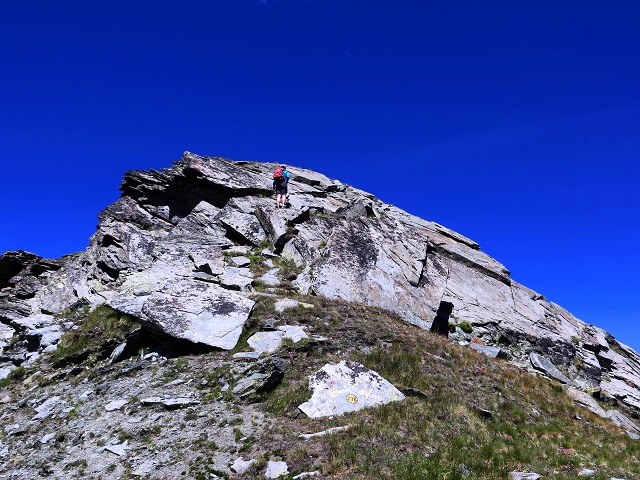 Foto: Andreas Koller / Wandertour / Kammtour über Pila (2825m) / Punta di Mompers / 28.11.2018 01:01:44