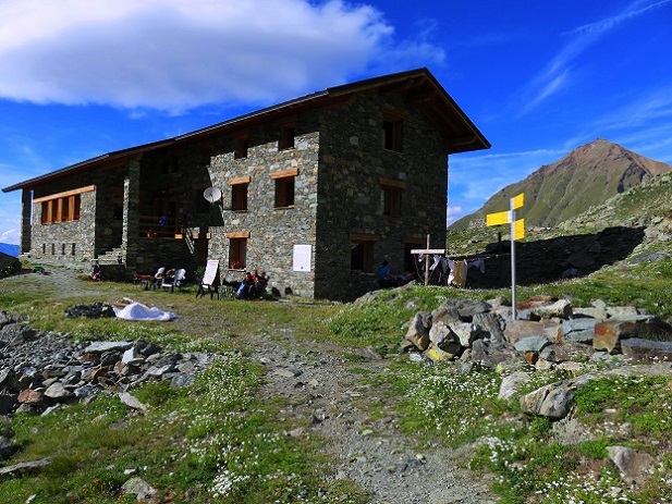 Foto: Andreas Koller / Wandertour / Monte Emilius Normalroute (3559m) / Rif. Arbole / 04.12.2018 01:18:32