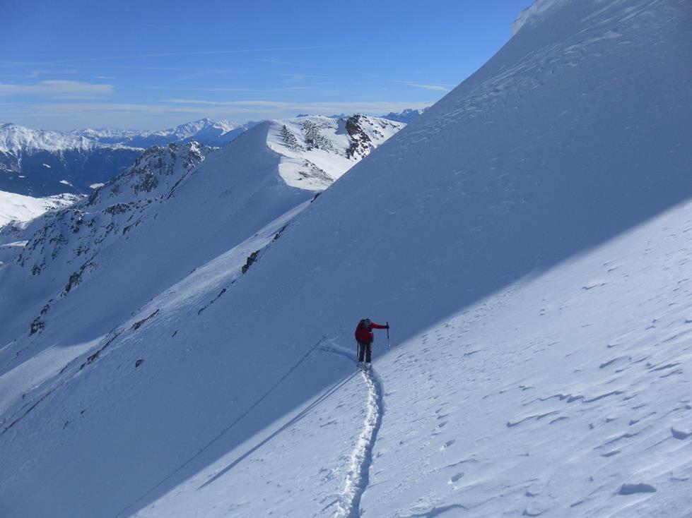 Foto: Wolfgang Lauschensky / Skitour / Piz Rims 3056m über Ostkar / Schadler aus der Karmulde / 09.03.2019 16:53:07