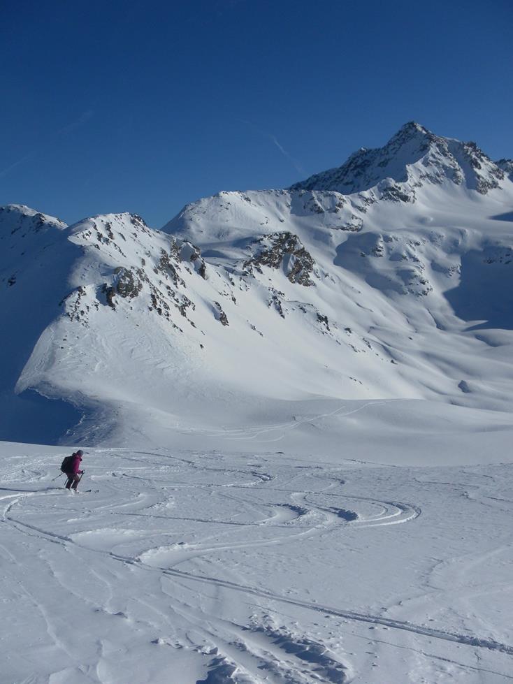 Foto: Wolfgang Lauschensky / Skitour / Schadler 2948m / Abfahrt zur Sesvennascharte / 09.03.2019 17:07:24