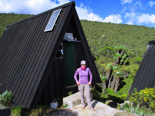 Foto: Andreas Koller / Wandertour / Climb and run: Kilimanjaro (5895m) / 14.04.2019 00:43:10