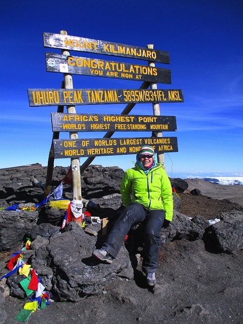 Foto: Andreas Koller / Wandertour / Climb and run: Kilimanjaro (5895m) / 14.04.2019 00:35:13