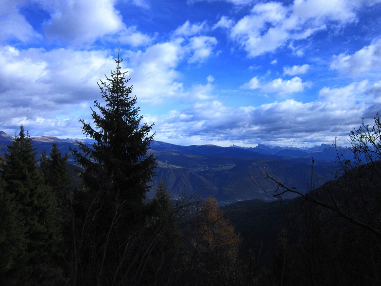 Foto: Andreas Koller / Wandertour / Rundtour Großer Laugen (2434m) / 25.04.2019 00:03:48