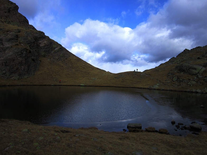Foto: Andreas Koller / Wandertour / Rundtour Großer Laugen (2434m) / Laugensee / 25.04.2019 00:02:02