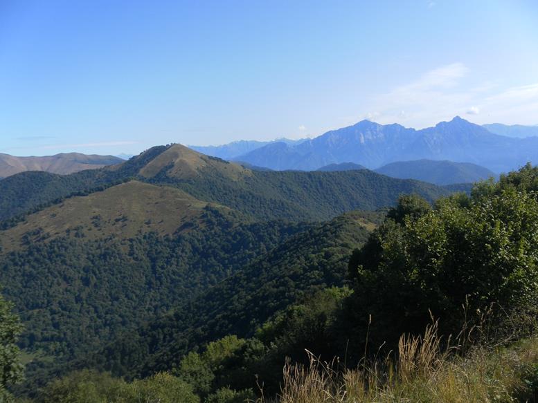Foto: Wolfgang Lauschensky / Wandertour / Monte Palanzone über Monte Bolettone / Gipfelblick zum Pizzo del Asino und Monte Palanzone / 02.10.2019 19:52:57