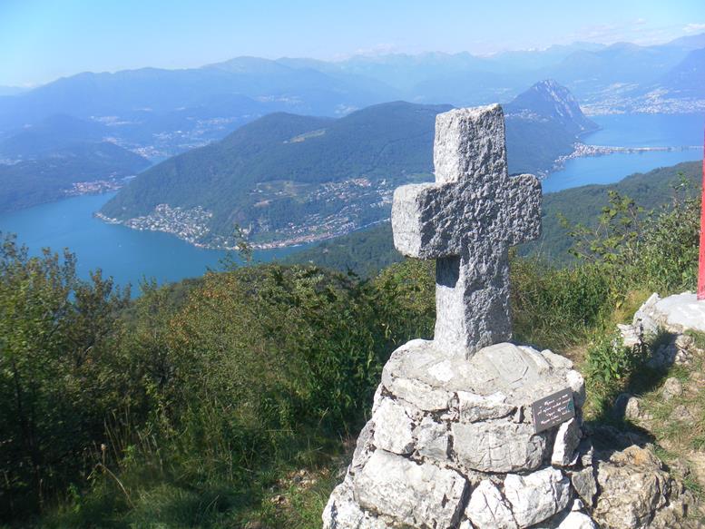 Foto: Wolfgang Lauschensky / Wandertour / Monte San Giorgio - Monte Pravello Runde / Monte Pravello / Poncione d'Arzo / 03.10.2019 17:44:27