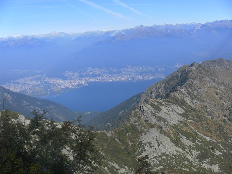 Foto: Wolfgang Lauschensky / Wandertour / Monte Tamaro 1963m bis Monte Lema 1619m / Locarno am Lago Maggiore / 04.10.2019 01:12:33