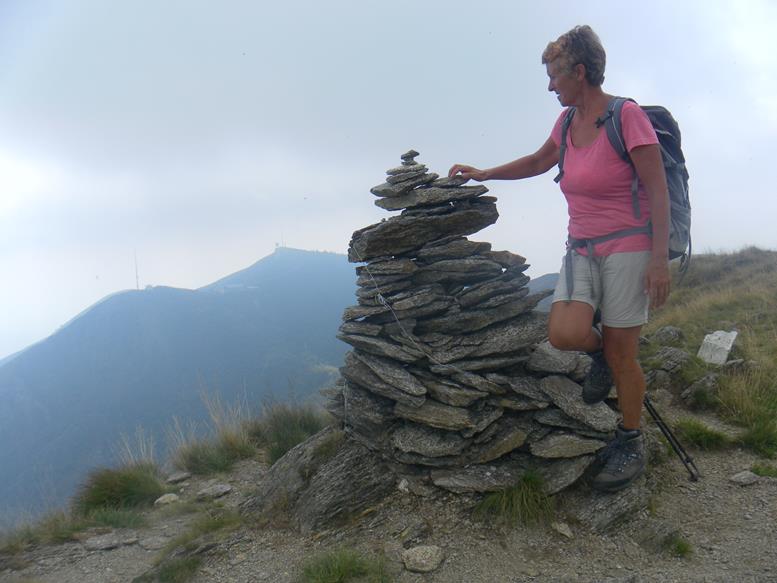 Foto: Wolfgang Lauschensky / Wandertour / Monte Tamaro 1963m bis Monte Lema 1619m / Poncione di Breno / 04.10.2019 01:11:32