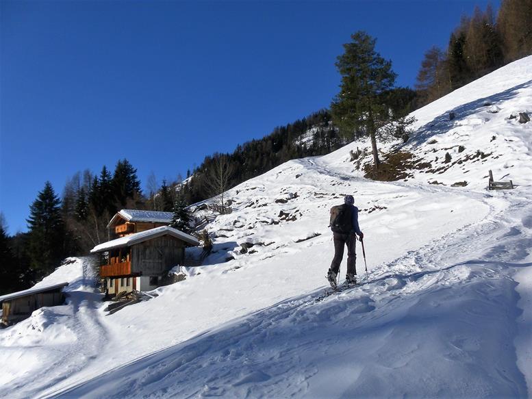 Foto: Wolfgang Lauschensky / Skitour / Böses Weibele 2521m und Hochstein 2057m / Kreuzerkaser / 05.01.2020 19:38:37