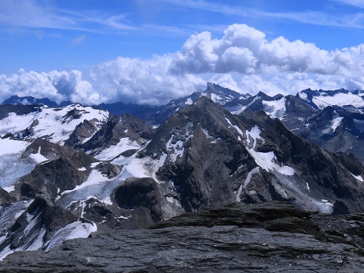 Foto: Andreas Koller / Wandertour / Aiguille de la Grande Sassière (3747m) / 17.01.2020 00:23:16