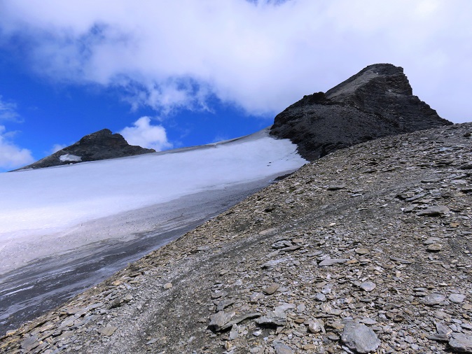 Foto: Andreas Koller / Wandertour / Aiguille de la Grande Sassière (3747m) / Rückblick zur Aiguille de la Grande Sassiere / 17.01.2020 00:20:48
