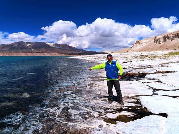 Foto: Andreas Koller / Wandertour / Große Salzwanderung um die Laguna Verde (4408m) / 28.01.2020 01:31:03