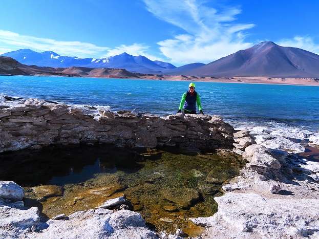 Foto: Andreas Koller / Wandertour / Große Salzwanderung um die Laguna Verde (4408m) / Zurück bei den Thermalquellen und dem Refugio Laguna Verde / 28.01.2020 01:25:10