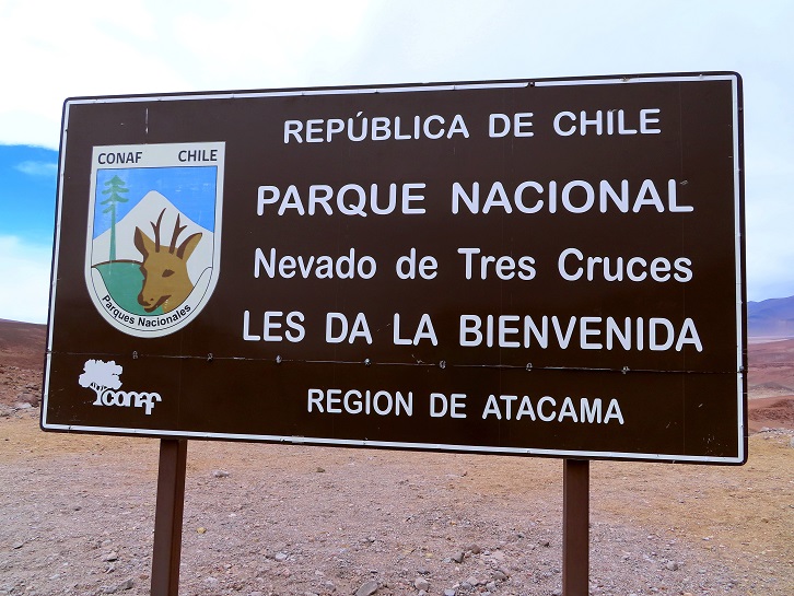 Foto: Andreas Koller / Wandertour / Cerro Laguna Santa Rosa (4132m) / Hier beginnt der Nationalpark / 30.01.2020 02:43:00