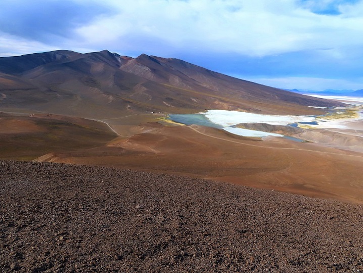 Foto: Andreas Koller / Wandertour / Cerro Laguna Santa Rosa (4132m) / 30.01.2020 02:37:33
