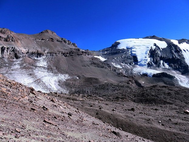 Foto: Andreas Koller / Wandertour / Plomo-Trekking 4: Cerro Leonera (4954m) / Cerro Leonera (4954m) und Cerro Plomo (5424m) / 28.02.2020 21:30:20