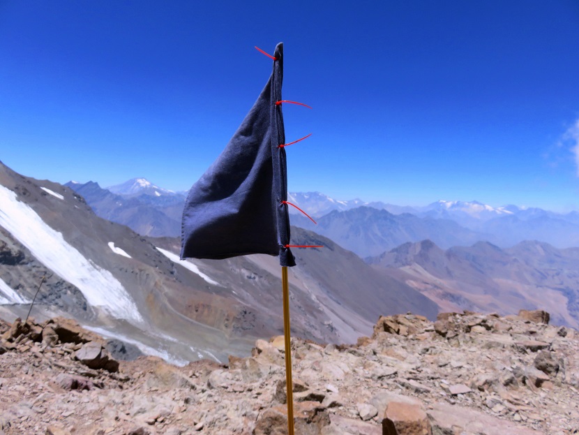 Foto: Andreas Koller / Wandertour / Plomo-Trekking 4: Cerro Leonera (4954m) / Gipfel Cerro Leonera / 28.02.2020 21:25:05