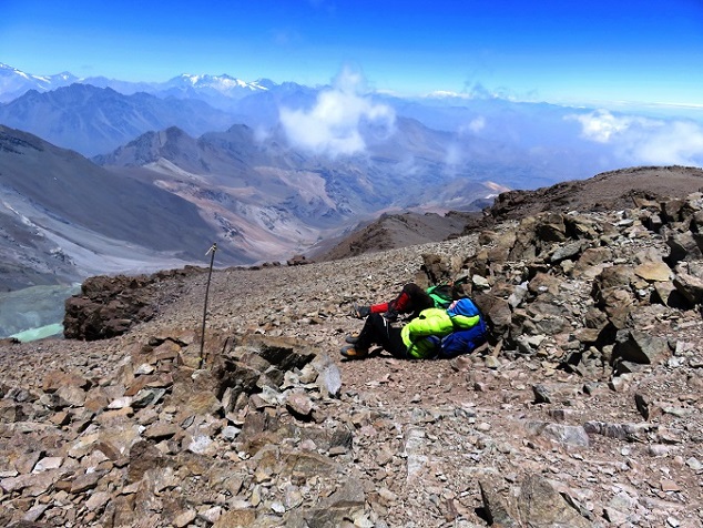 Foto: Andreas Koller / Wandertour / Plomo-Trekking 4: Cerro Leonera (4954m) / 28.02.2020 21:22:44