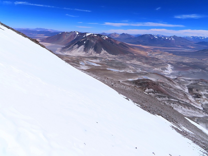 Foto: Andreas Koller / Wandertour / Nevado Ojos del Salado (6893m) / 04.04.2020 00:54:39