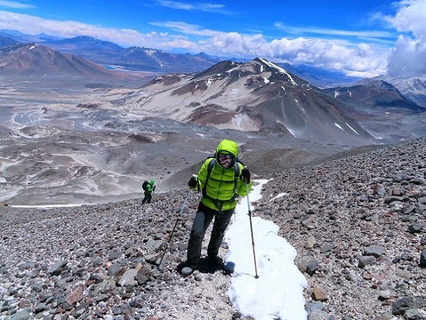 Foto: Andreas Koller / Wandertour / Nevado Ojos del Salado (6893m) / 04.04.2020 00:54:27