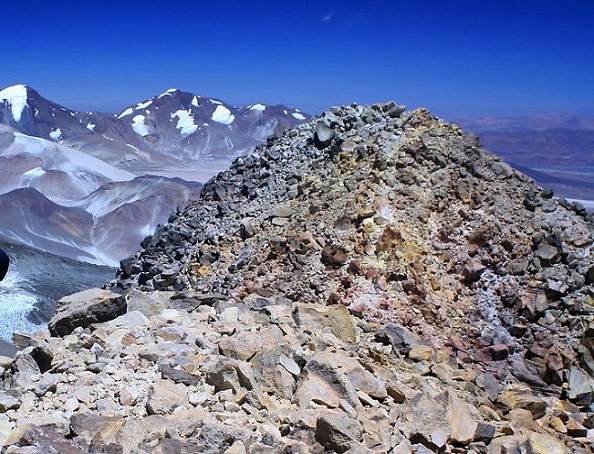 Foto: Andreas Koller / Wandertour / Nevado Ojos del Salado (6893m) / 04.04.2020 00:52:34