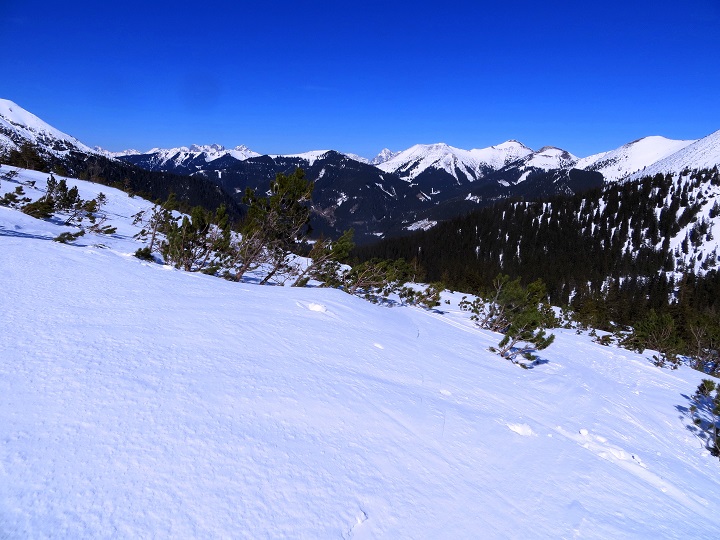 Foto: Andreas Koller / Skitour / Durchs Paradies auf die Krugtörlspitze (2042m) / 22.04.2020 00:39:10