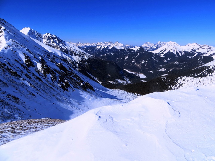 Foto: Andreas Koller / Skitour / Durchs Paradies auf die Krugtörlspitze (2042m) / 22.04.2020 00:36:55