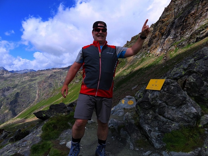 Foto: Andreas Koller / Wandertour / Panorama-Dreitausender Alta Luce (3186m) / 08.05.2020 01:17:04
