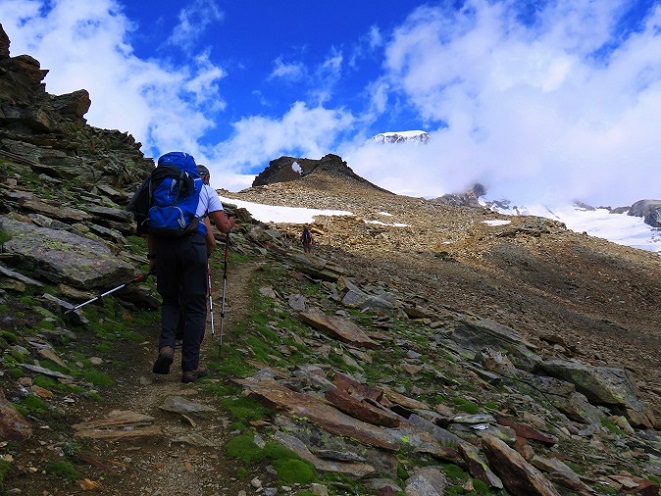 Foto: Andreas Koller / Wandertour / Panorama-Dreitausender Alta Luce (3186m) / 08.05.2020 01:15:59
