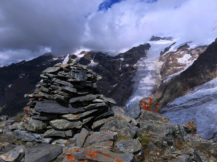 Foto: Andreas Koller / Wandertour / Panorama-Dreitausender Alta Luce (3186m) / 08.05.2020 01:14:29