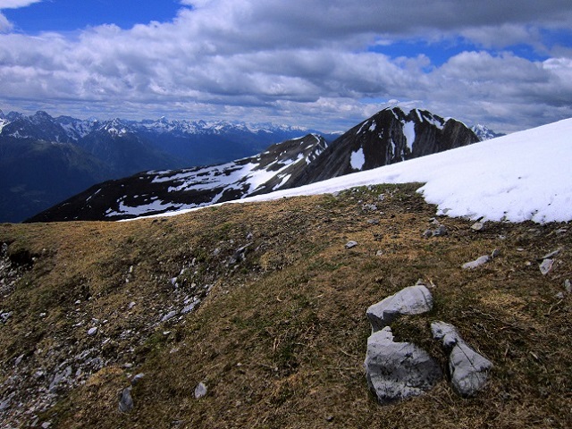 Foto: Andreas Koller / Wandertour / Unterwegs im Jauken-Massiv (2247m) / Abstieg zurück zur Scharte / 24.09.2020 22:57:16
