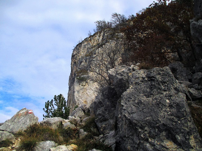 Foto: Andreas Koller / Klettersteigtour / Via ferrata Giordano Bertotti und Chegul (1357m) / 14.10.2020 00:48:19