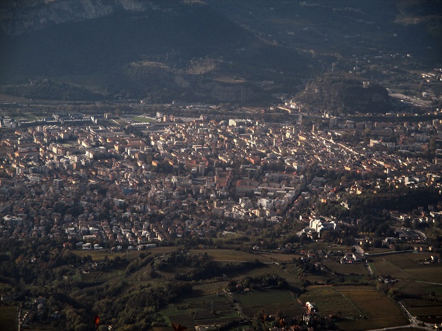 Foto: Andreas Koller / Klettersteigtour / Via ferrata Giordano Bertotti und Chegul (1357m) / Trento / 14.10.2020 00:44:13