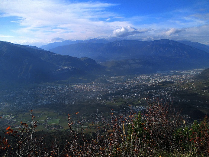 Foto: Andreas Koller / Klettersteigtour / Via ferrata Giordano Bertotti und Chegul (1357m) / 14.10.2020 00:43:33