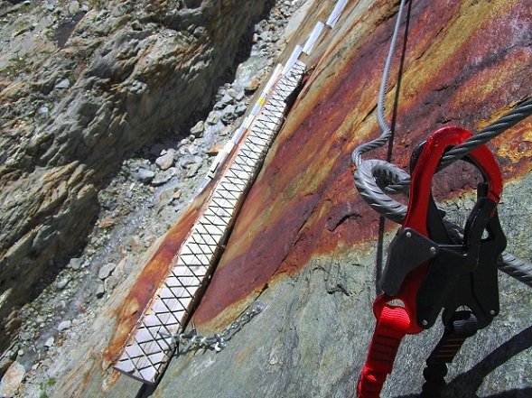 Foto: Andreas Koller / Klettersteigtour / Klettersteig Rock Metal Climbing zur Anenhütte (2366m) / 25.12.2020 18:23:21
