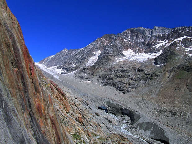 Foto: Andreas Koller / Klettersteigtour / Klettersteig Rock Metal Climbing zur Anenhütte (2366m) / 25.12.2020 18:22:55