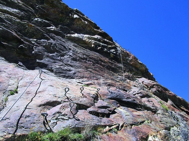 Foto: Andreas Koller / Klettersteigtour / Klettersteig Rock Metal Climbing zur Anenhütte (2366m) / 25.12.2020 18:21:38