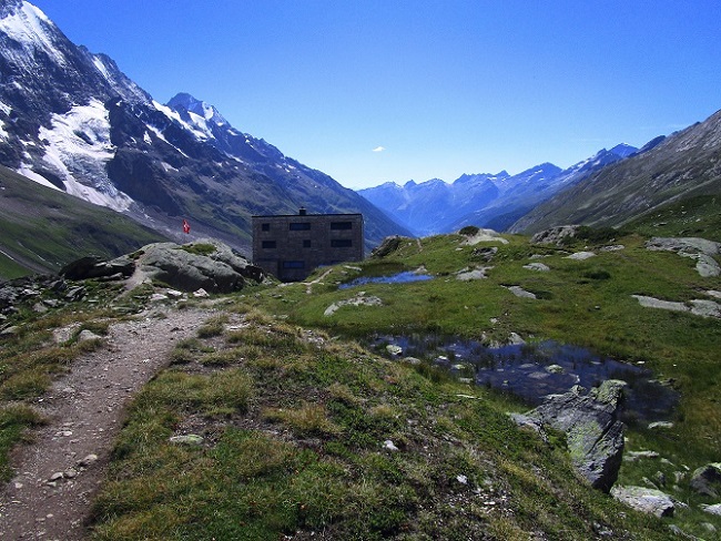Foto: Andreas Koller / Klettersteigtour / Klettersteig Rock Metal Climbing zur Anenhütte (2366m) / Anenhütte / 25.12.2020 18:19:45