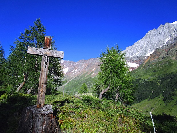Foto: Andreas Koller / Klettersteigtour / Klettersteig Rock Metal Climbing zur Anenhütte (2366m) / 25.12.2020 18:16:43