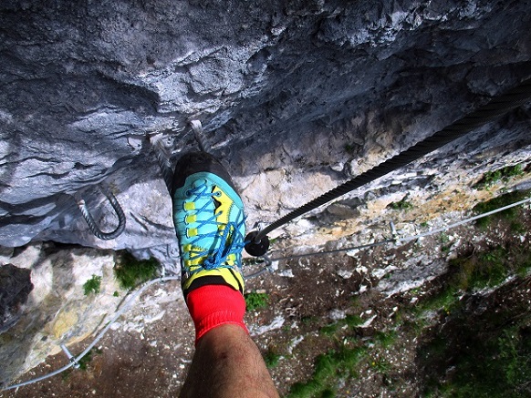 Foto: Andreas Koller / Klettersteigtour / Klettersteig Trafoi (1575m) / In der C-Stelle / 02.05.2021 23:32:57