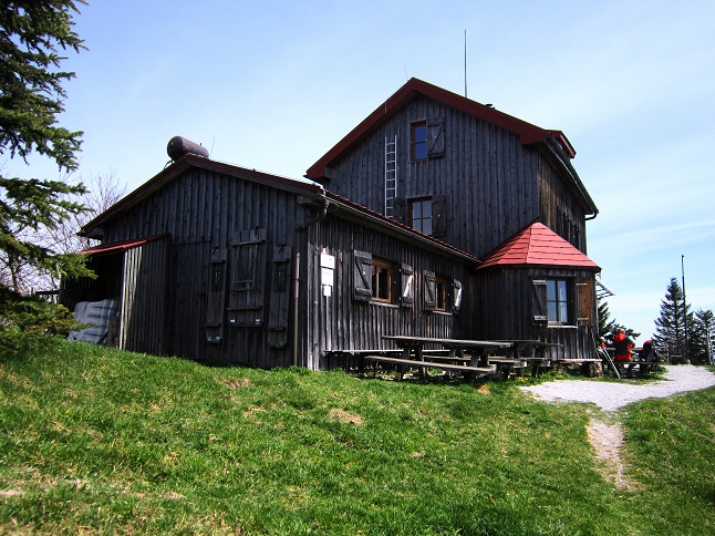 Foto: Andreas Koller / Wandertour / Zur Julius Seitner Hütte am Eisenstein (1185m) / Julius Seitner Hütte am Eisenstein / 11.05.2021 01:08:01